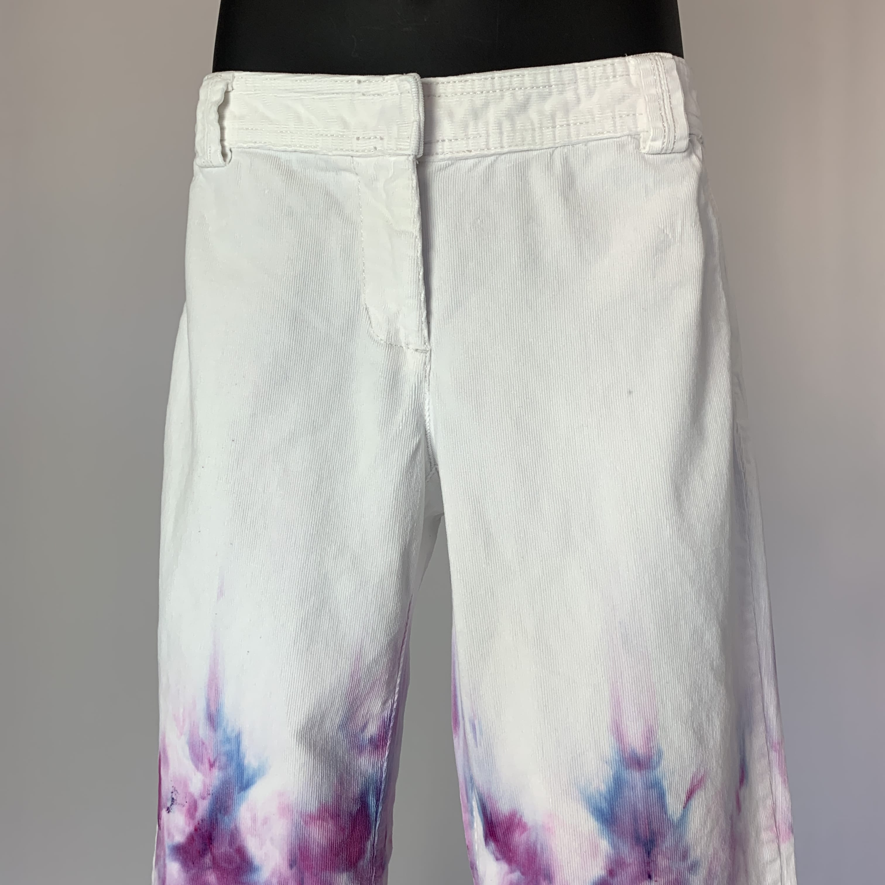 Berry Fractal Explosion | Pantaloni a zampa di elefante in velluto a coste | Taglia SM