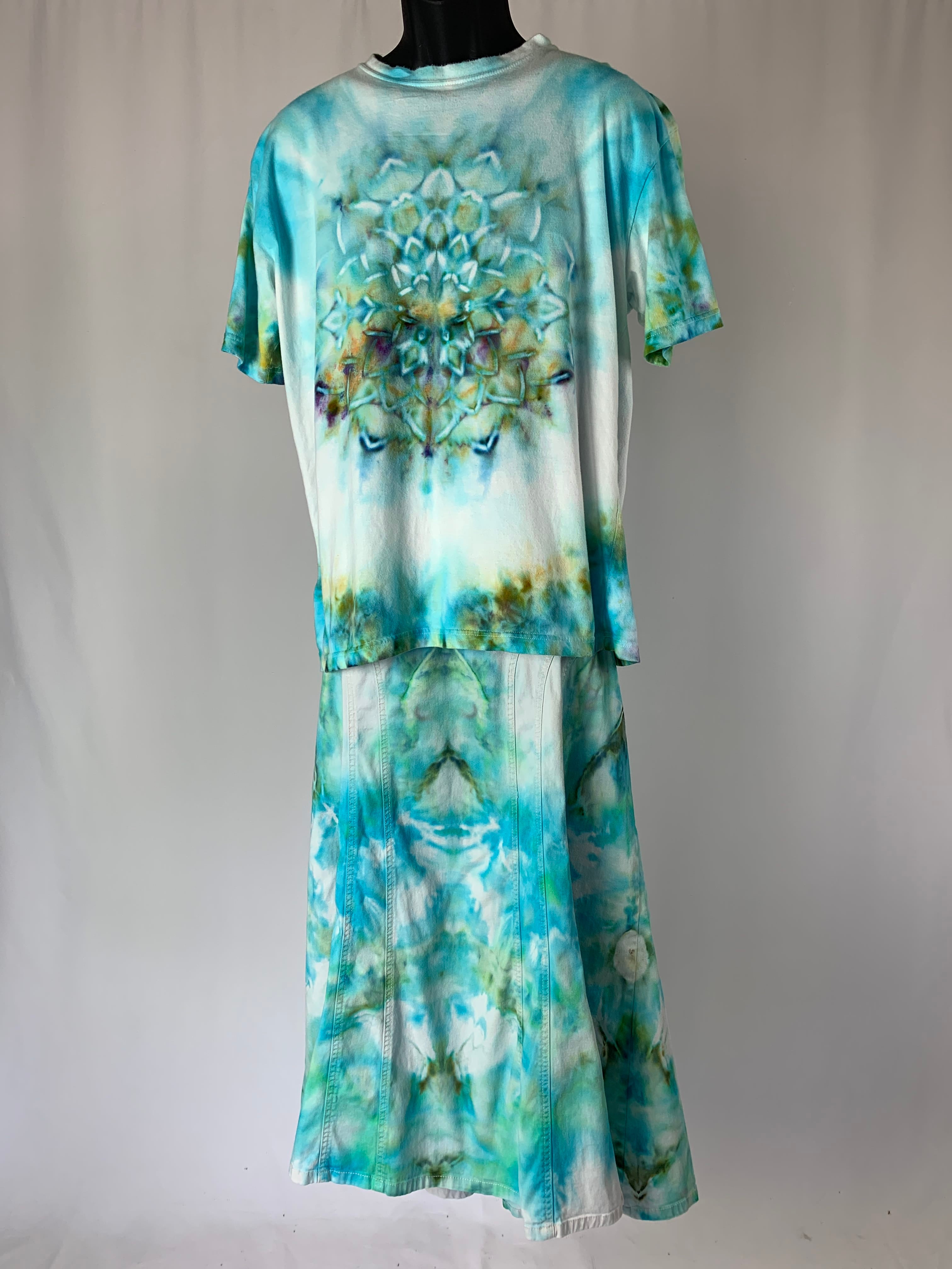 Aquatic Dimension | Long skirt | Size L
