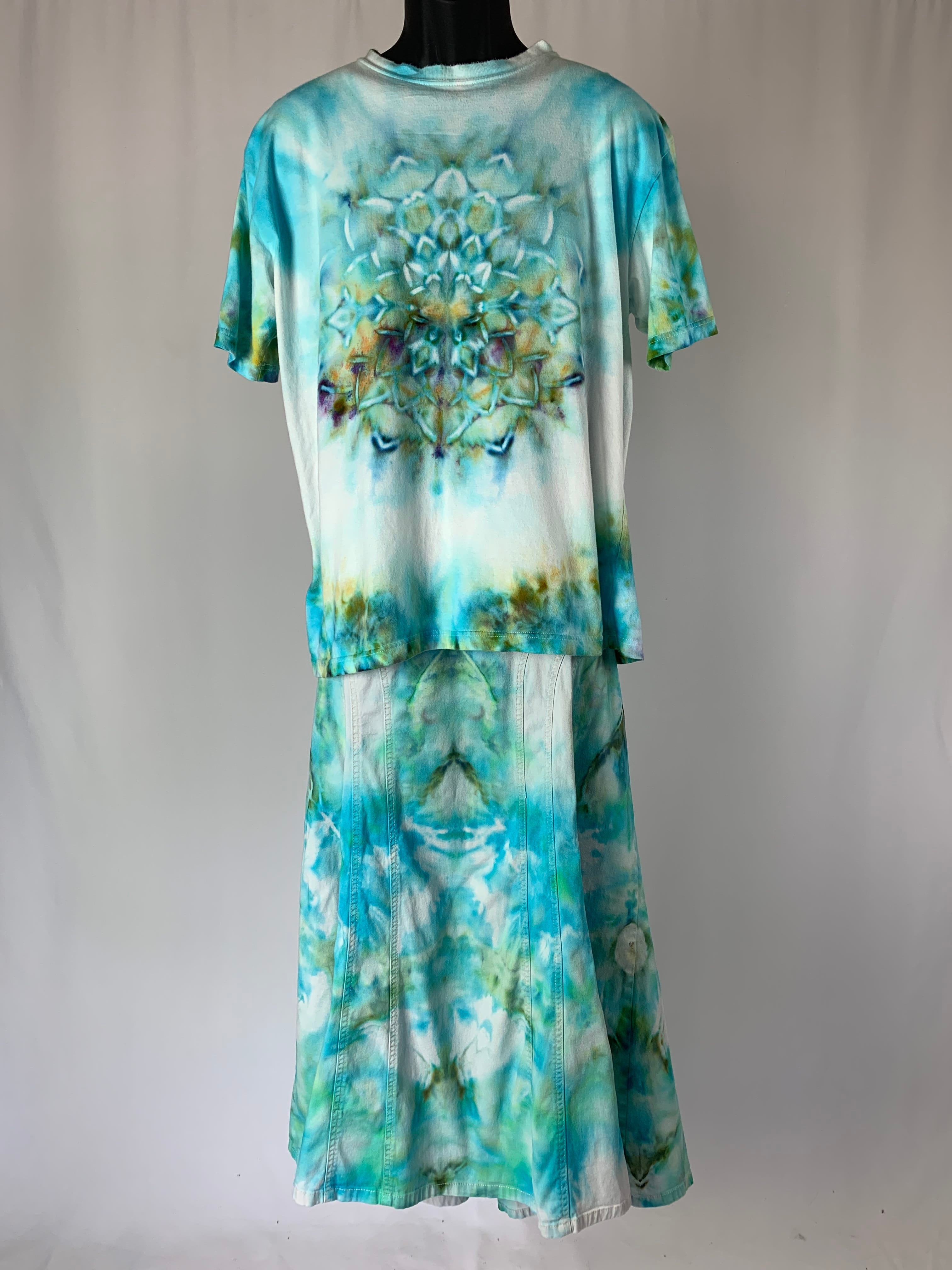 Aquatic Dimension | Long skirt | Size L