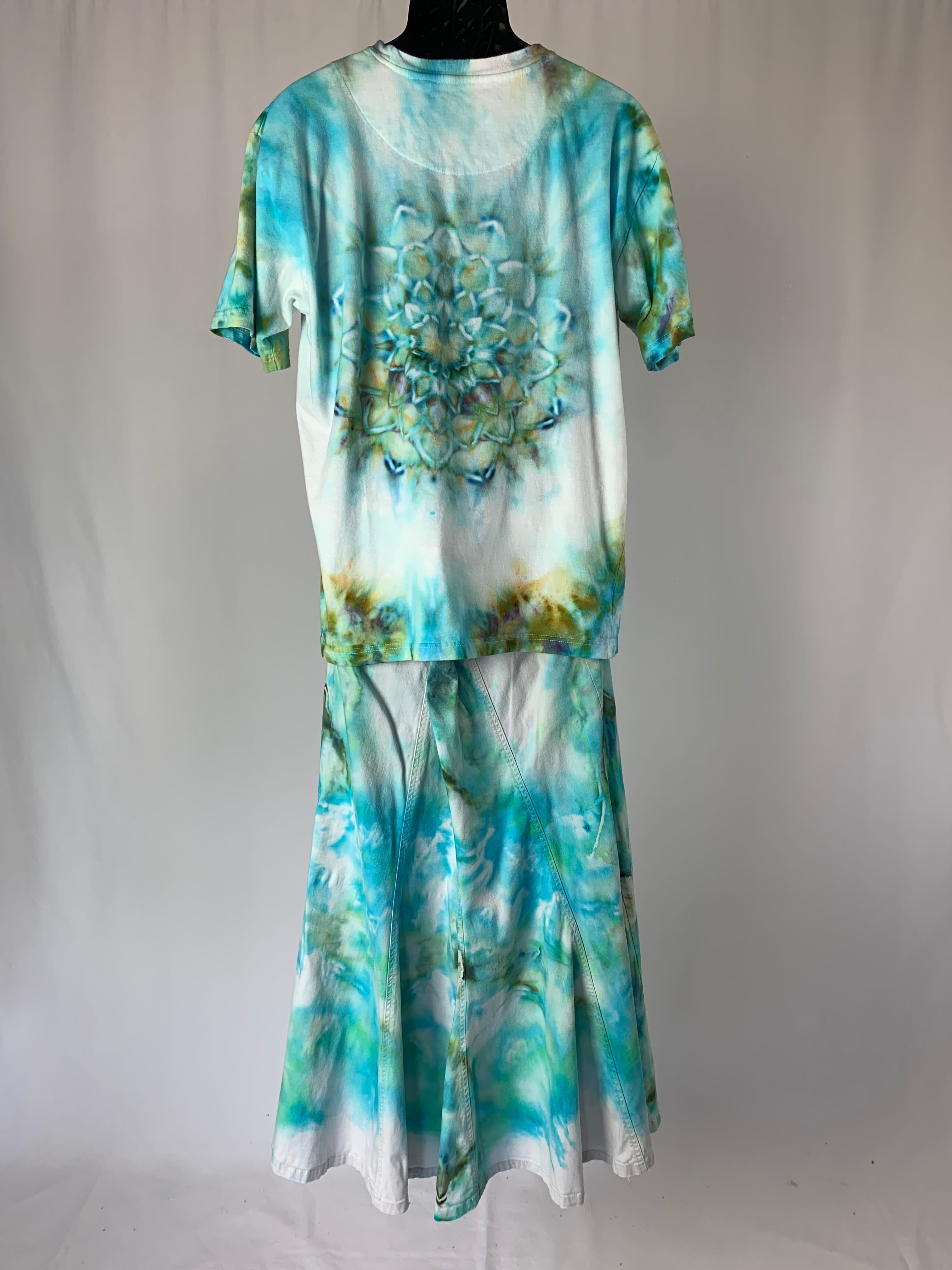Aquatic Dimension | Long skirt | Size L