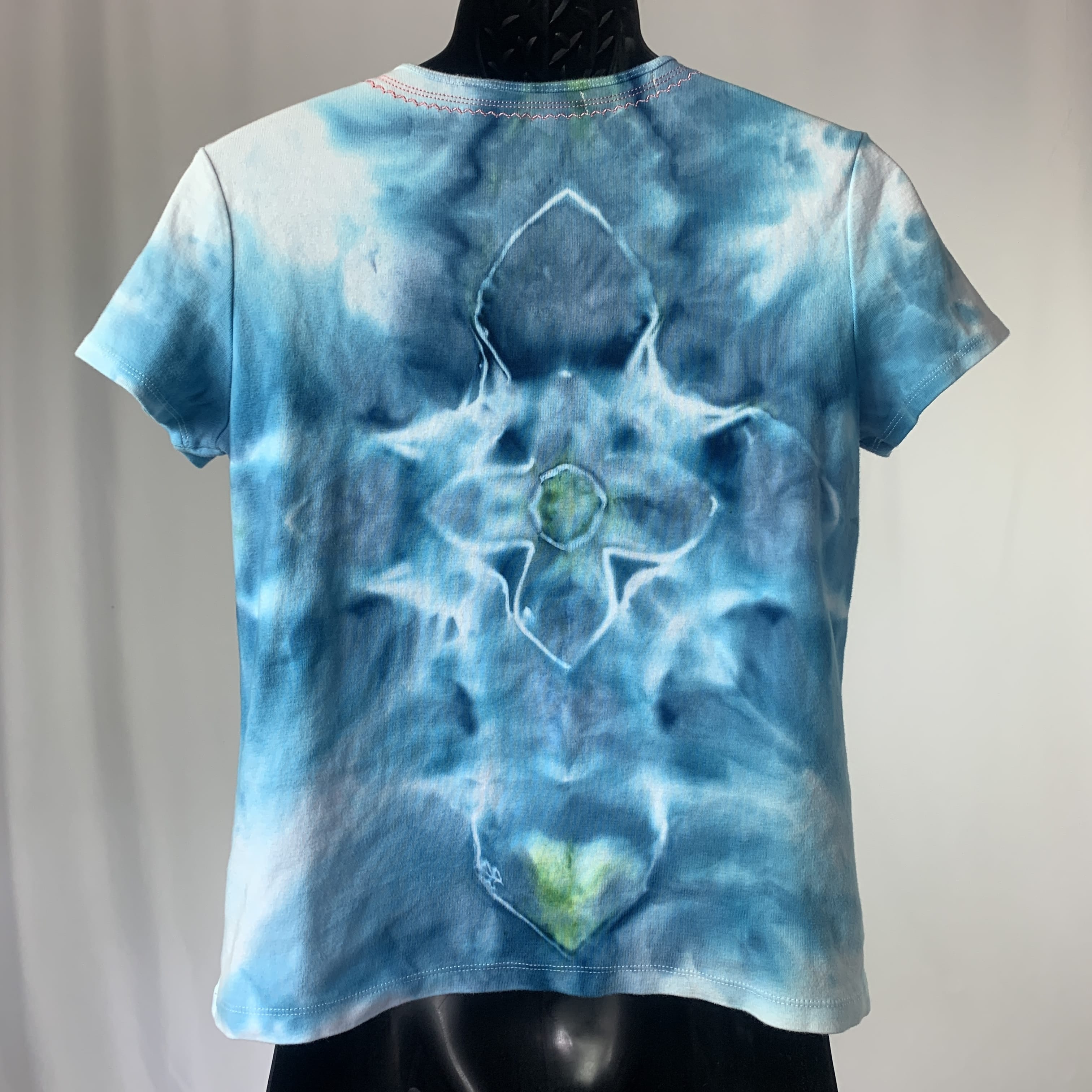 Blue Cross | Upcycled Short Sleeve Shirt | Size M