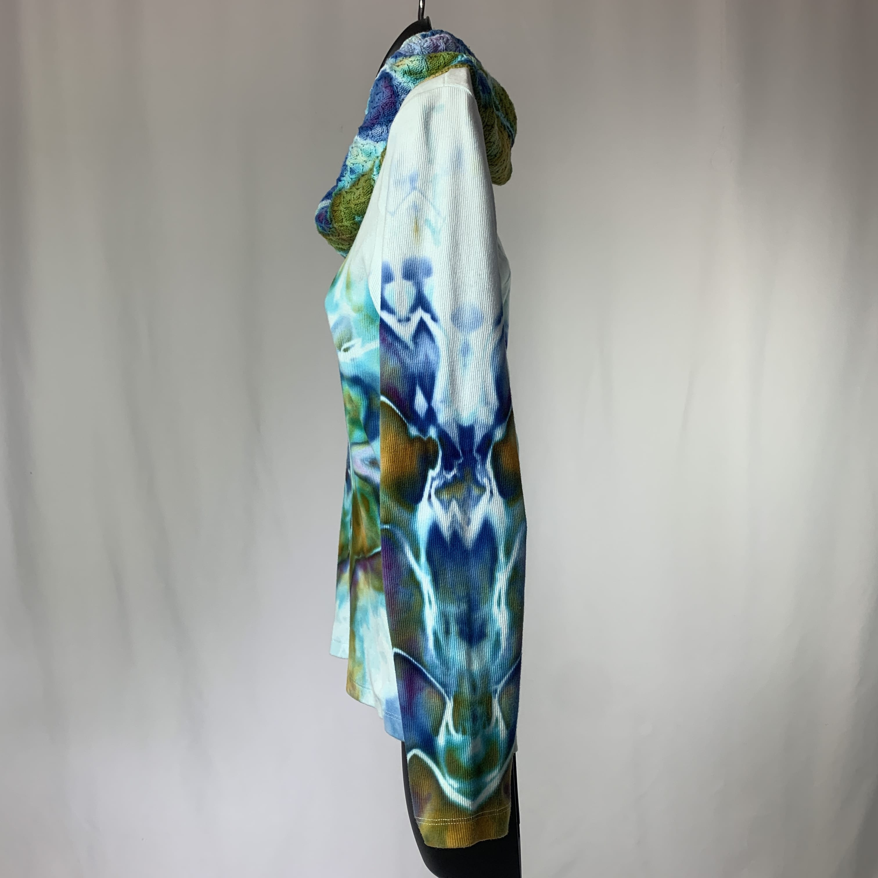 Electric Blue Star Mandala | Upcycled Long Sleeve Shirt | Size S