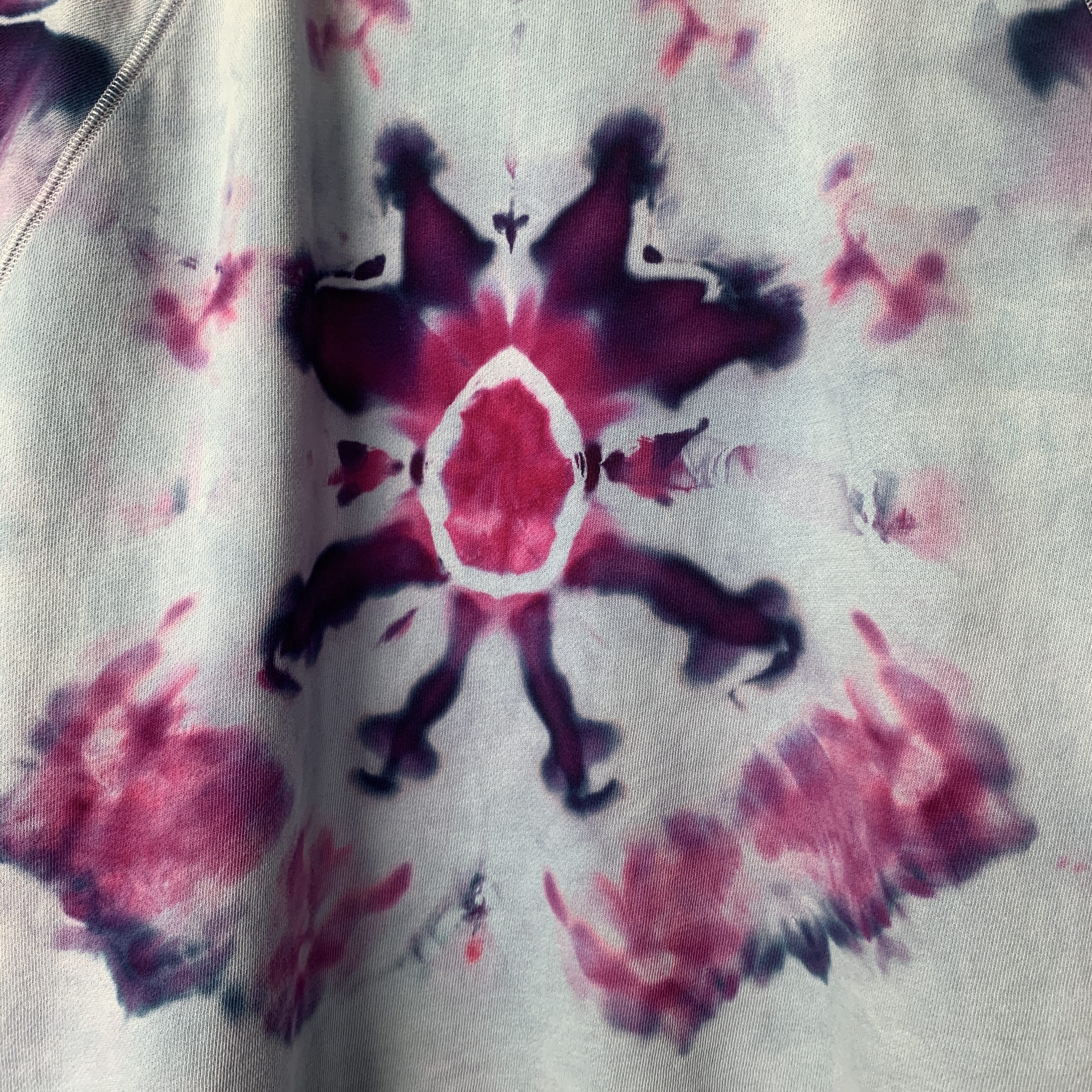Astral Heart | Felpa riciclata | Taglia XXXL